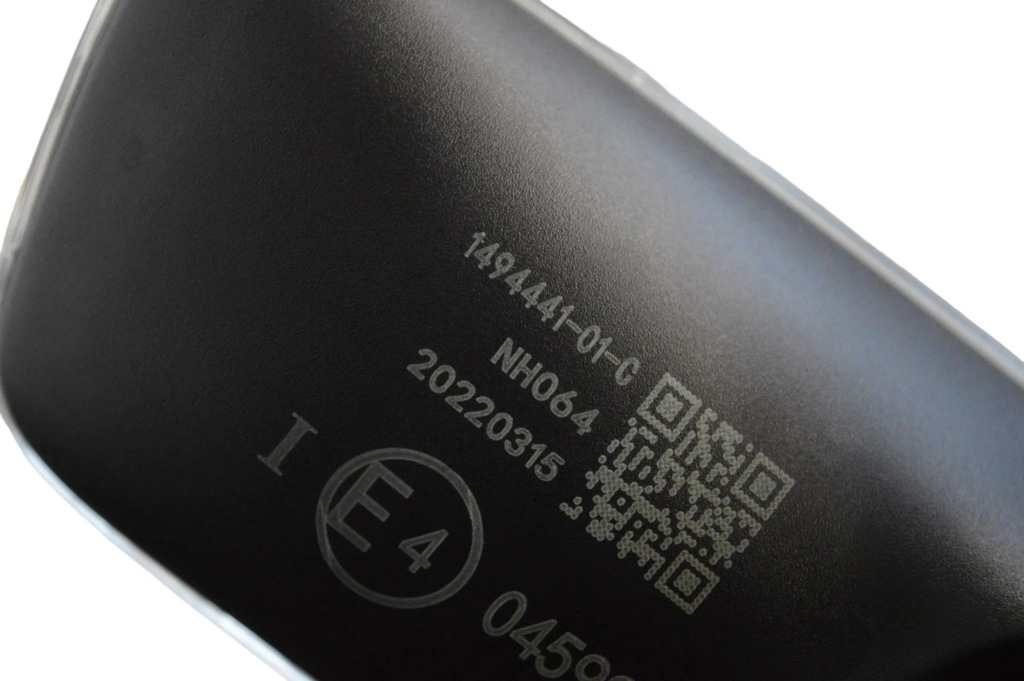 Tesla model y 2022 дзеркало заднього виду в Україні