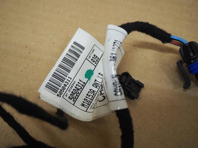 фото №4, Электропроводка дверь правый перед alfa 159 50504311