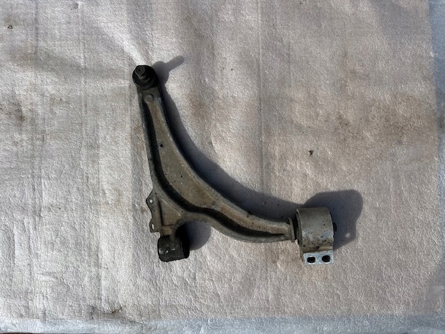 Купить Рычаг перед левый opel zafira c tourer model: 2011-2016r.