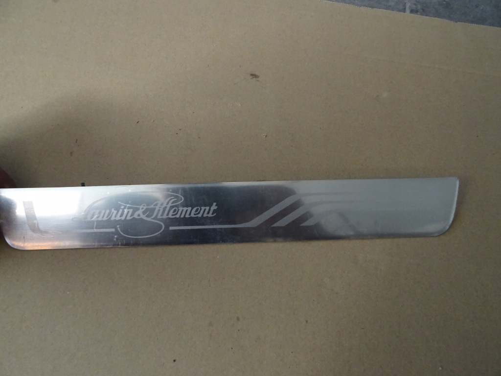 фото №1, Skoda superb iii защита порог молдинг 3v0853558e