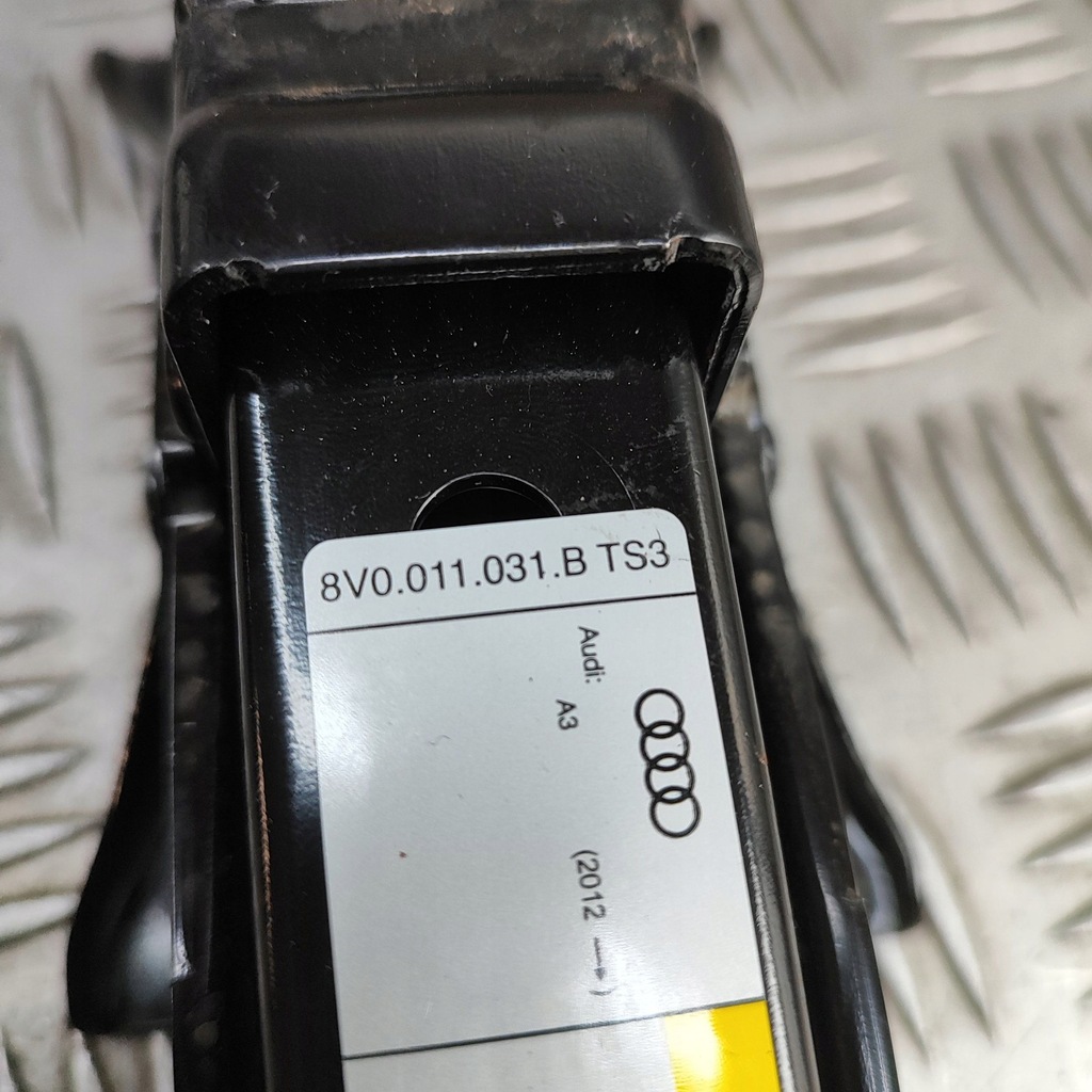 фото №6, Audi a3 s3 8v 2016 домкрат автомобильный