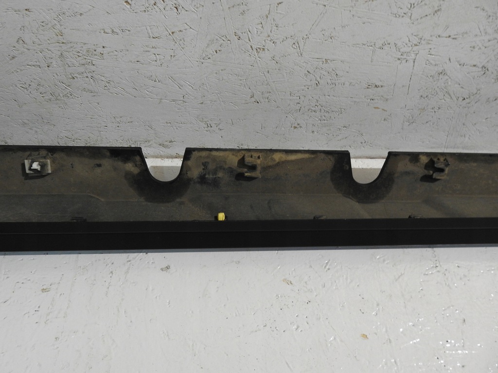 фото №7, Молдинг порог правая hyundai kona 17-23