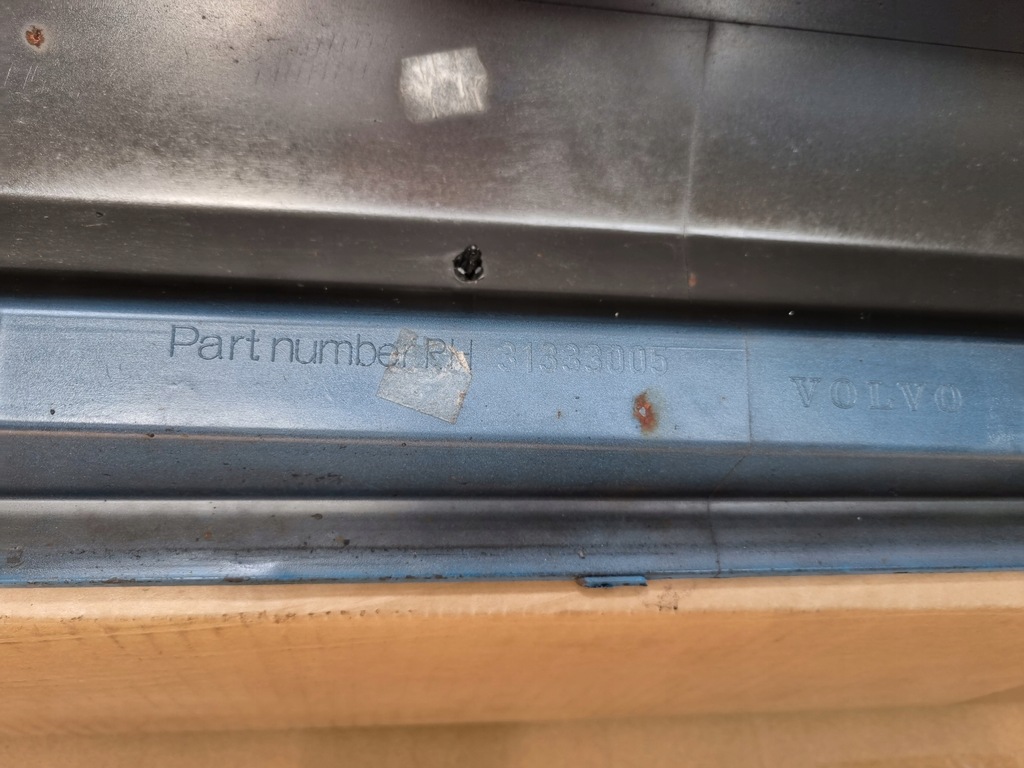 фото №11, Volvo v60 polestar карбон правая молдинг порог