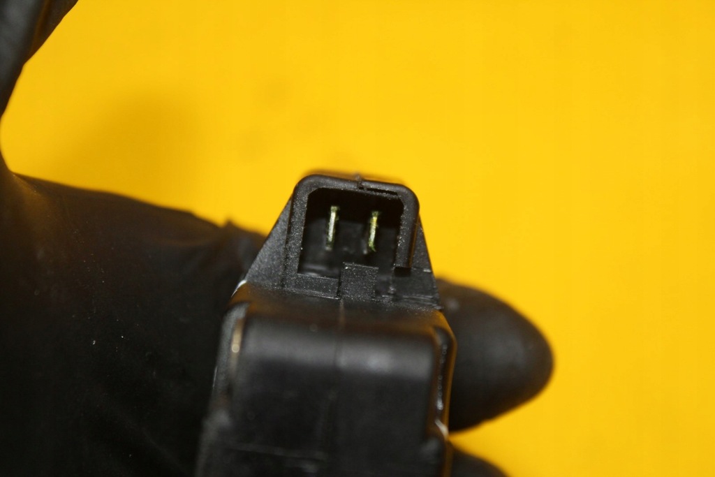 фото №5, Привод крышка заливной топлива peugeot 607