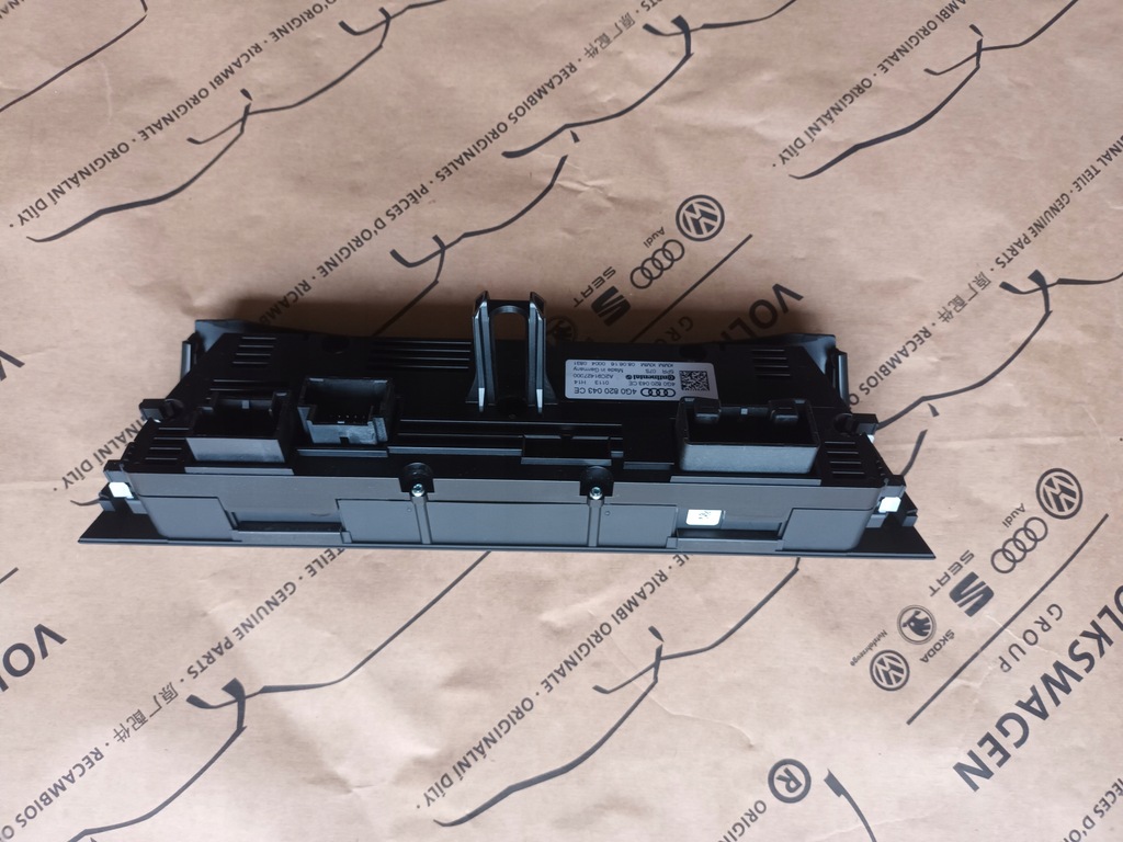 фото №11, Панель кондиционера климатроник вентиляция подогрев audi a6 c7 4g0820043ce