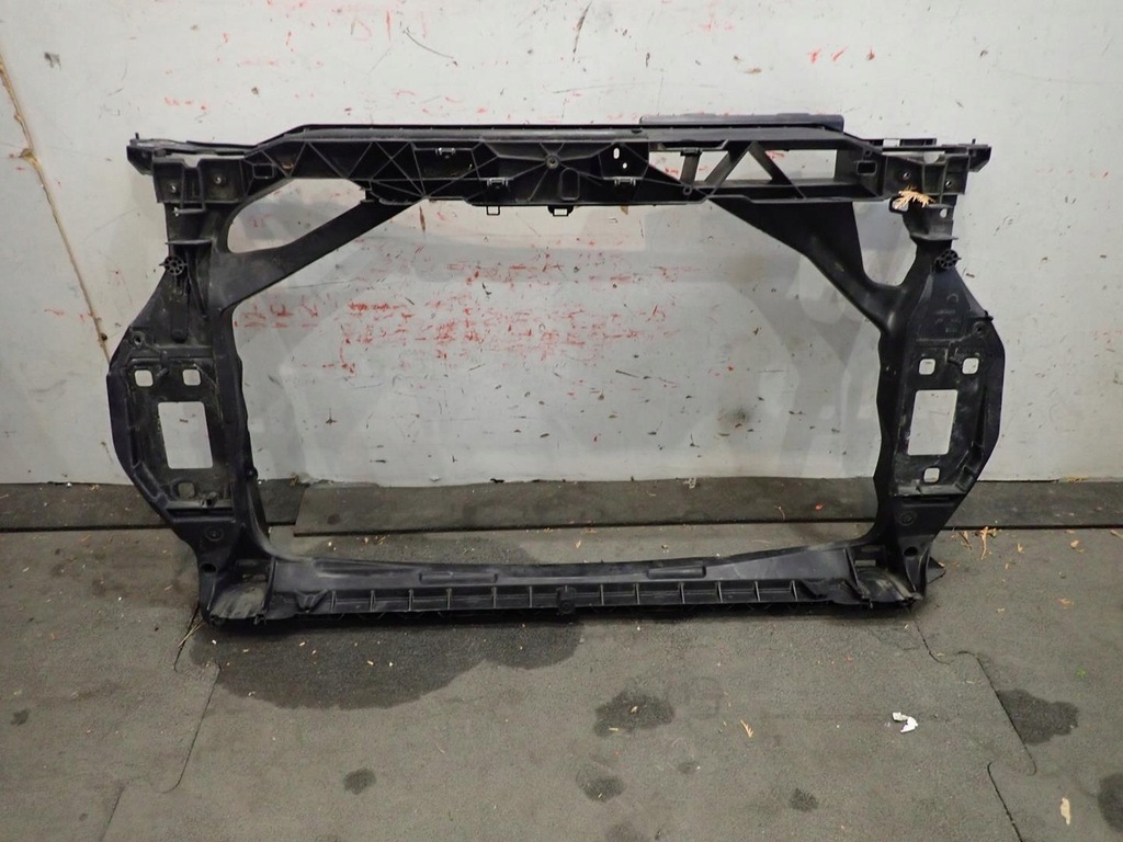 фото №1, Pas передній audi q3 2010-2018 8u0805594a