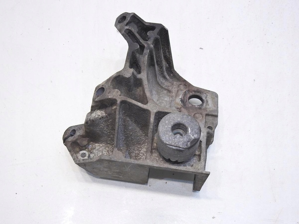 фото №6, Кронштейн двигателя volvo v70 iii 2.0 d3