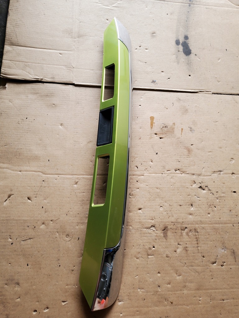 фото №1, Молдинг ручка крышки багажника citroen c3 picasso