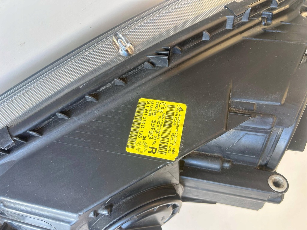 фото №6, Skoda yeti lift лампа правая перед 5l1941016 d оригинал