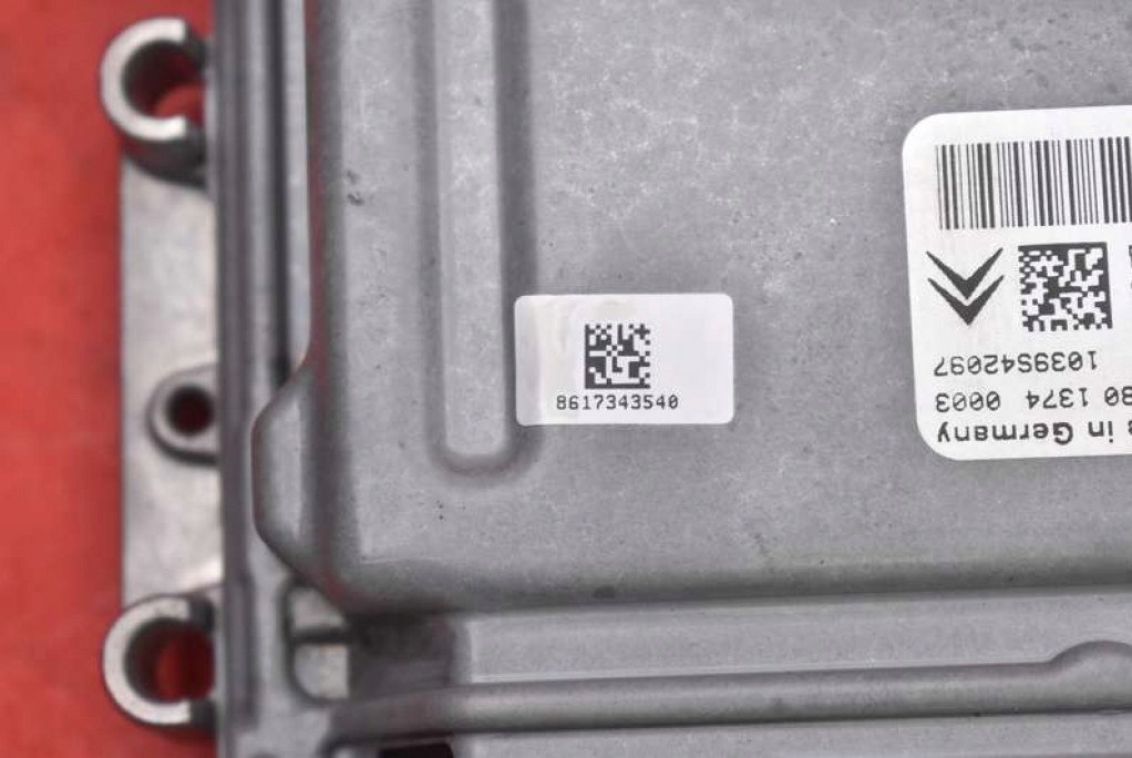 фото №8, Бортовий комп'ютер блок керування двигуна 9675073280 citroen c5 ii x7 iii 3.0 hdi 240 km