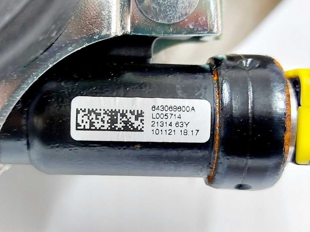 Volvo xc60 ii 21r. ремень безопасности правый перед подушка безопасности оригинал 32149083 Цена