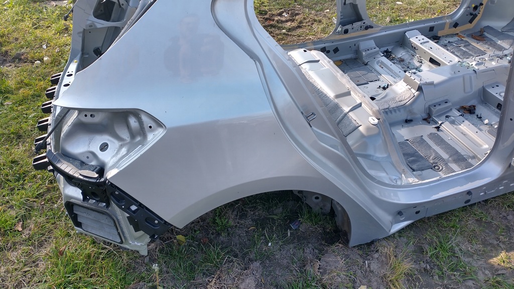 фото №1, Ford focus mk4 2018 чверть права задня задня hb