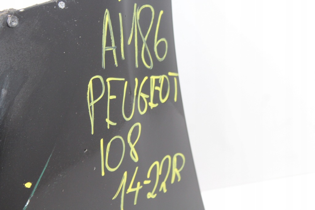 фото №8, Бампер перед передний peugeot 108 14-22r exz