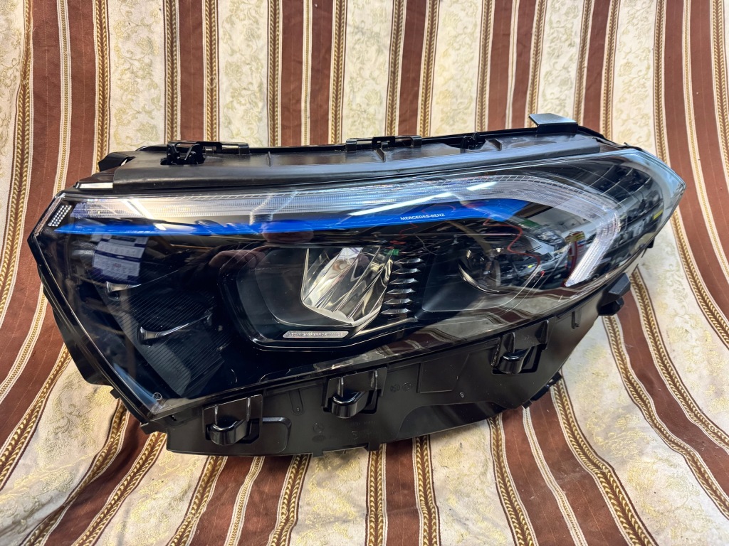 фото №1, Mercedes eqa eqb full led левый