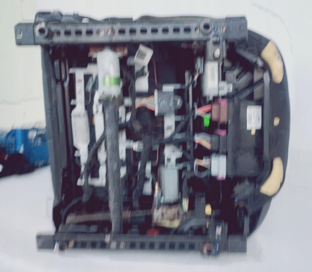 Сиденье левое  перед черная полукожа подогрев массаж citroen c5 3 x7 европа в Украине