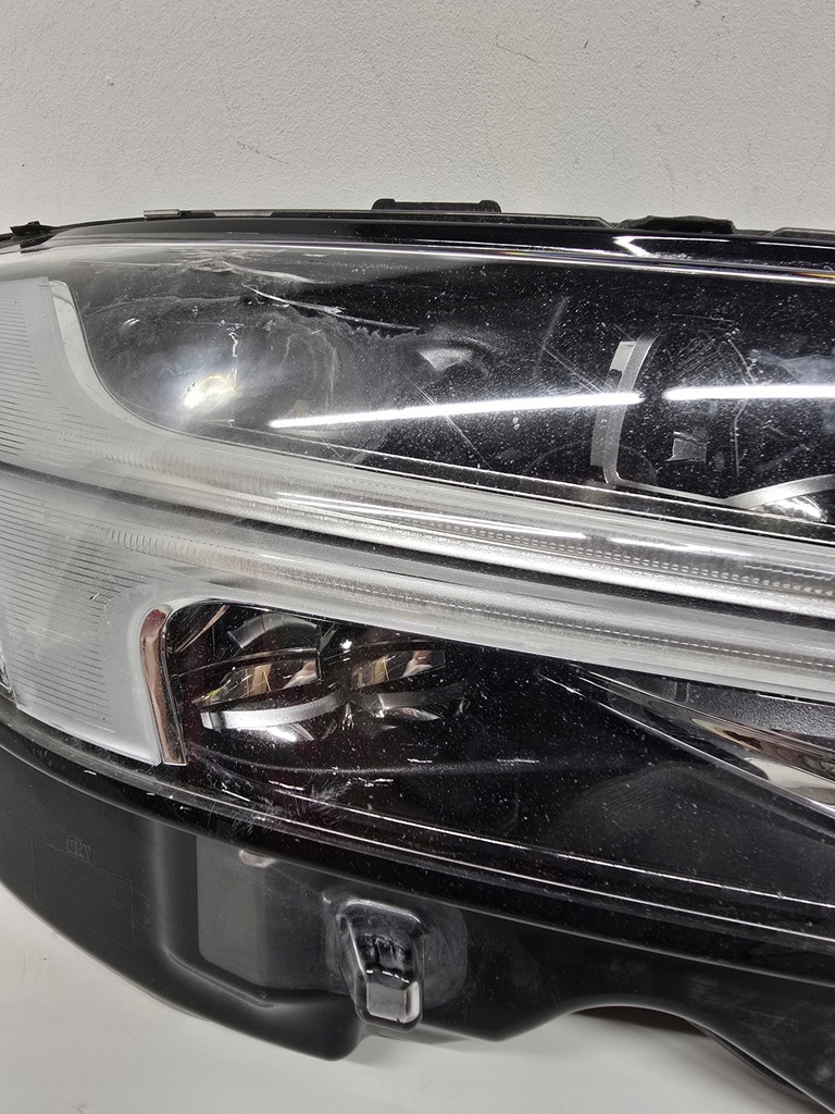 фото №3, Volvo v90 s90 фара лампа full led права перед передня mid led