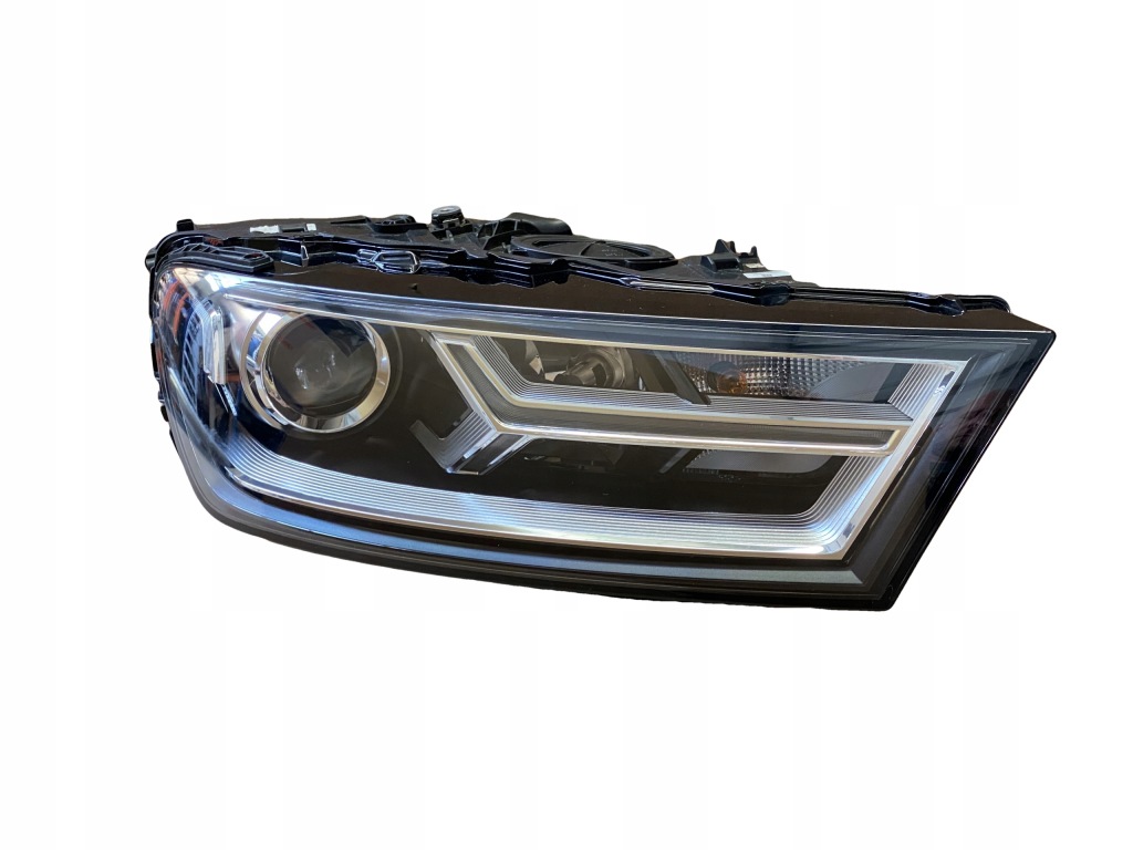 фото №1, Audi q7 4m лампа правая перед bi ксенон led 4m0941006b