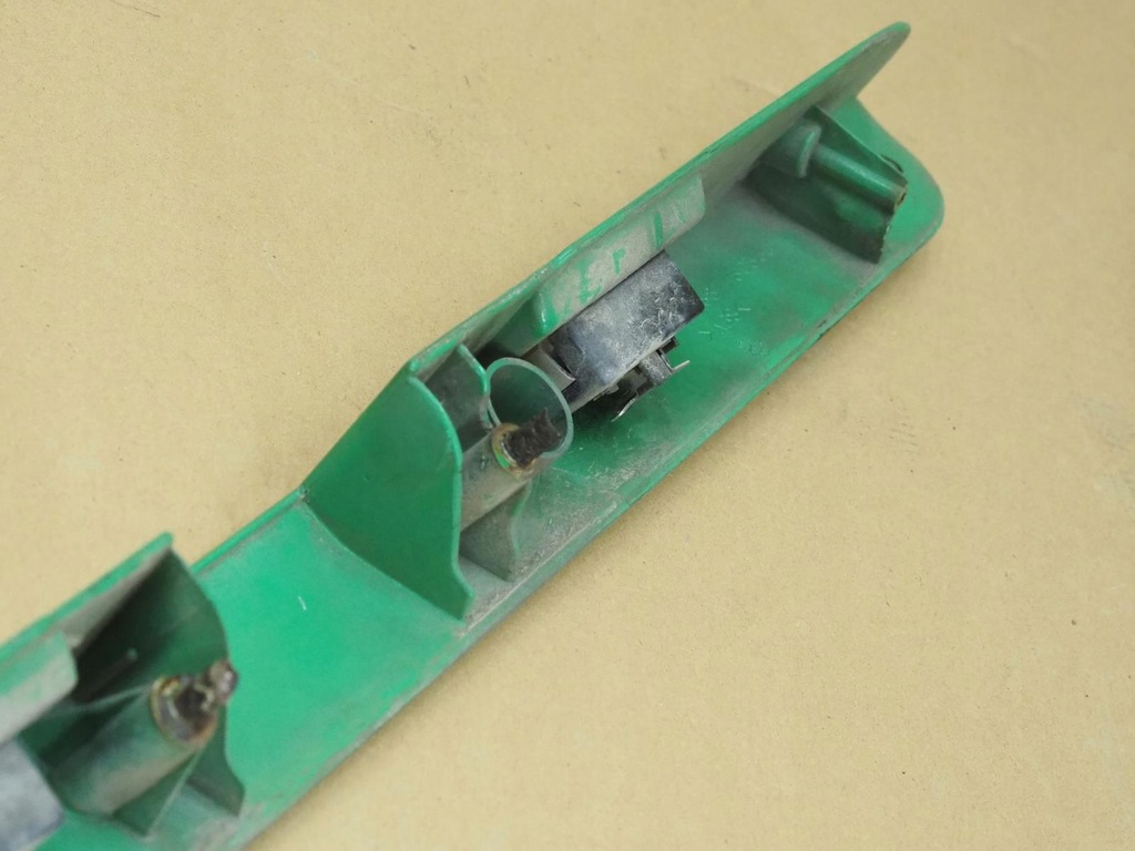 фото №12, Mercedes vito w638 накладка v-klasa кришки багажника 6387430330