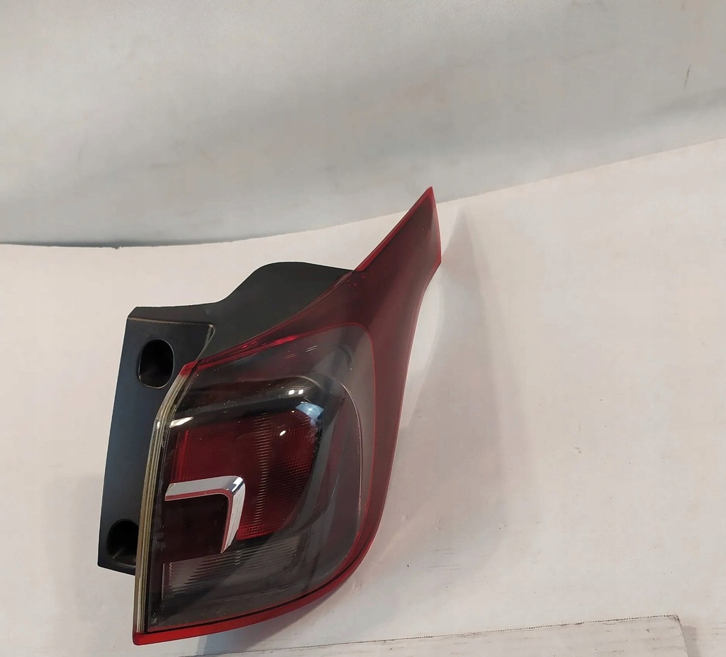 фото №7, Лампа правый задняя opel crossland x