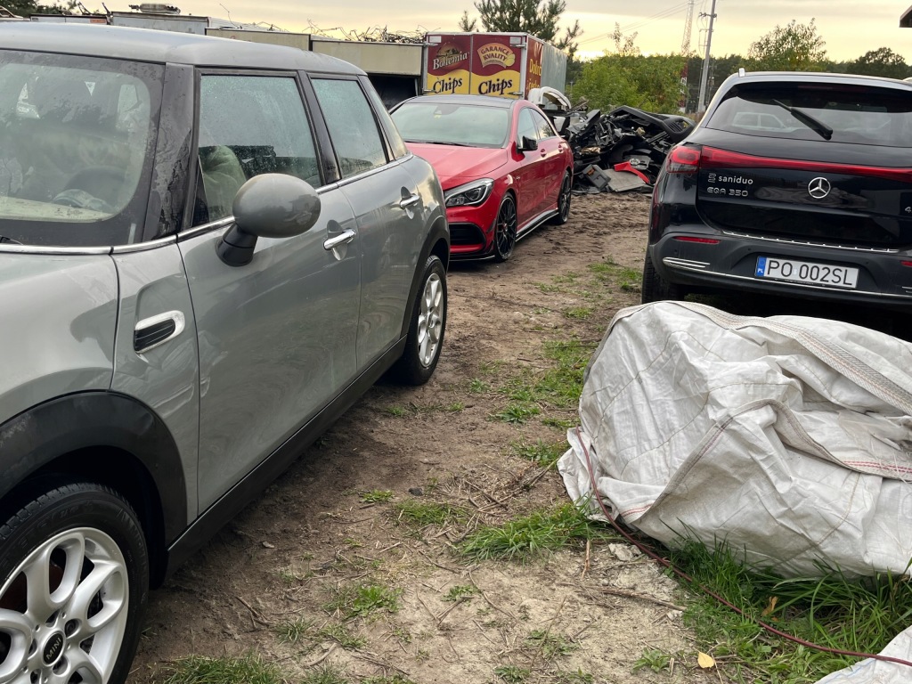 Mini cooper f55 крила ремінь піддон 2018 b71/7 в Україні