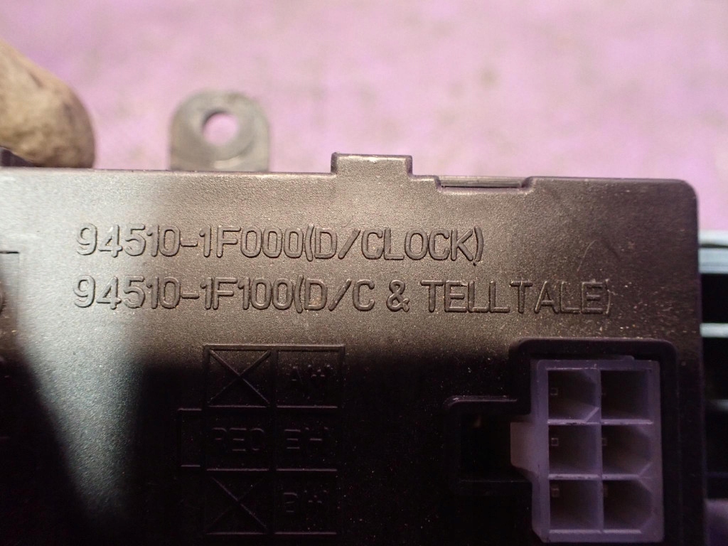 фото №6, Kia sportage ii 04-08 2.0 crdi приборная панель часы 94510-1f000 945101f000