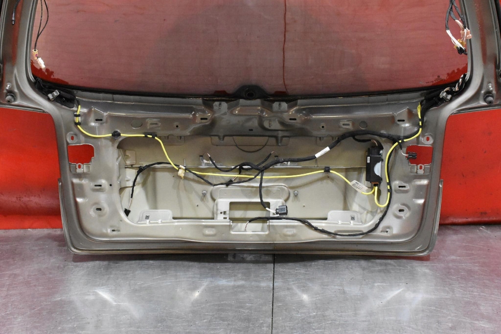 фото №12, Крышка багажника багажника задняя задняя la8x vw golf 6 vi plus lift 08-14