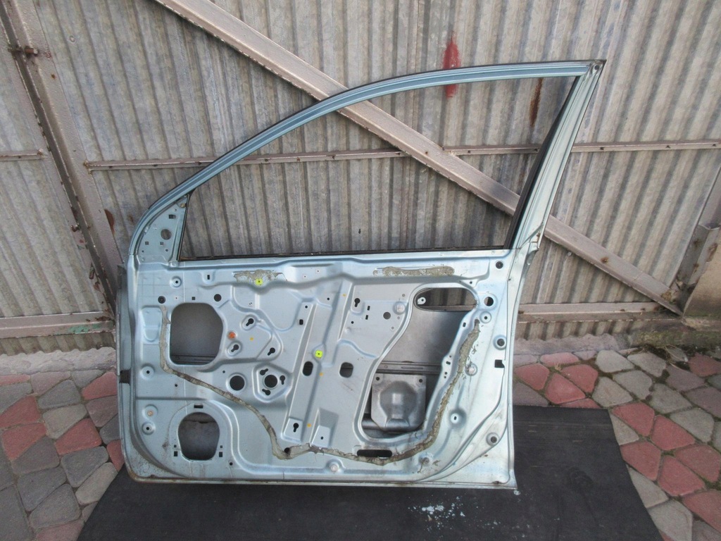 фото №7, Honda civic vii 5d hb 1.4 16v 90 km g502m дверь перед правое