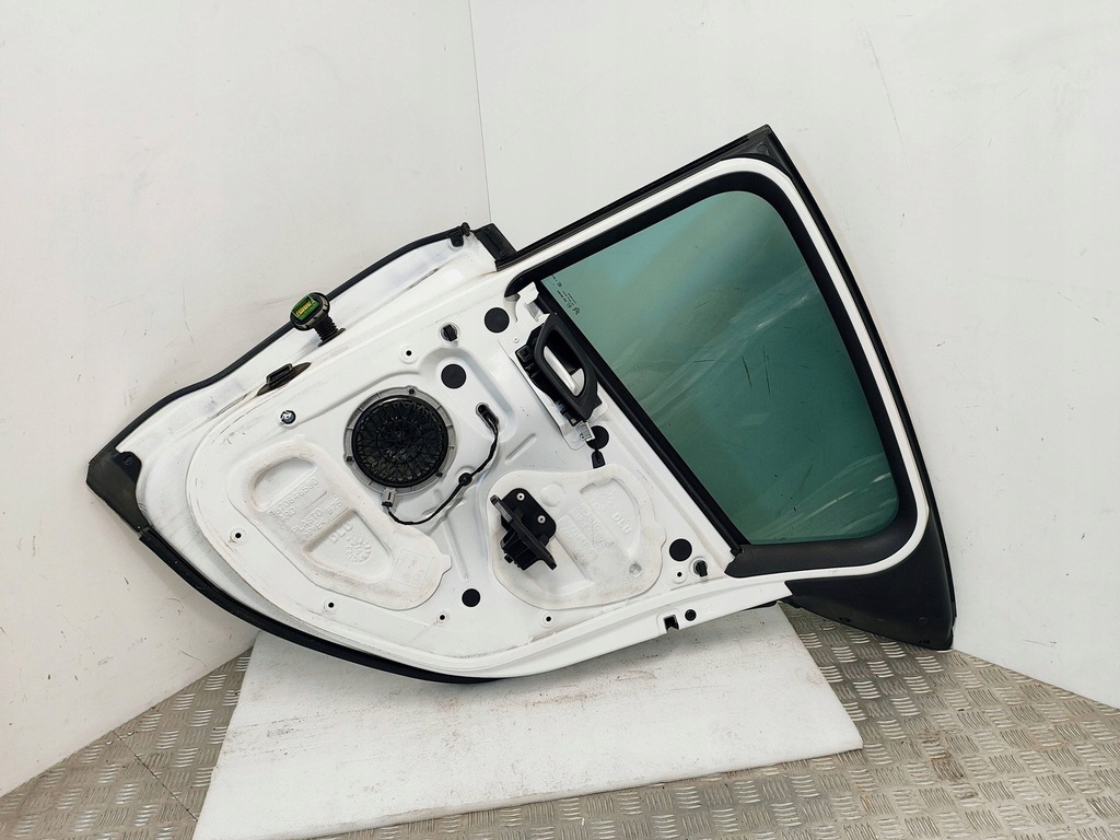 фото №10, Citroen ds4 2012 правая сторона дверь задние