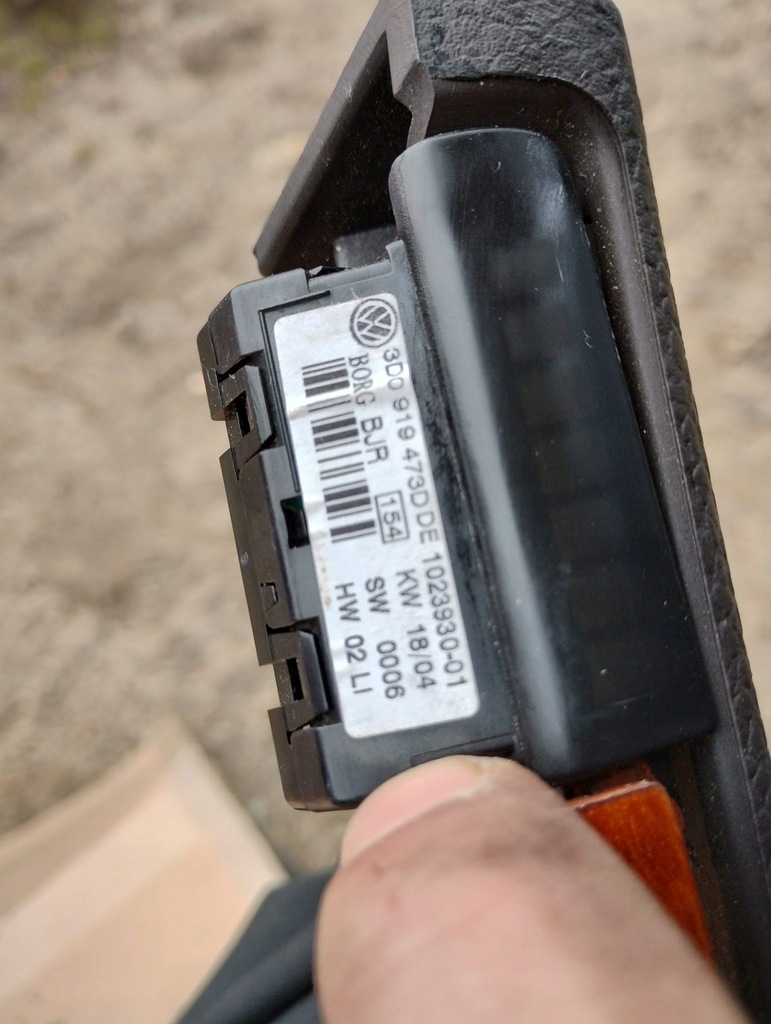 фото №10, Vw phaeton молдинг консоли pdc 3d0919473d dekor