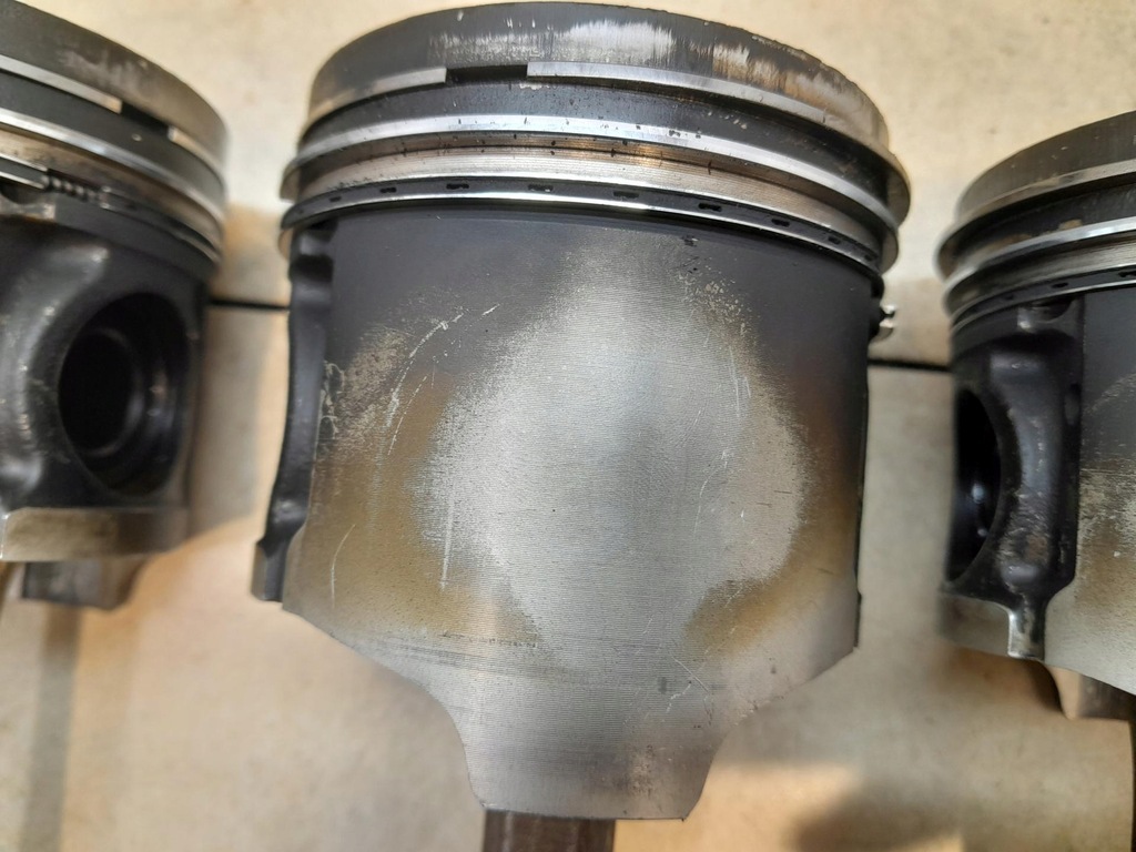 фото №5, Поршень з шатун mazda premacy 2.0 ditd