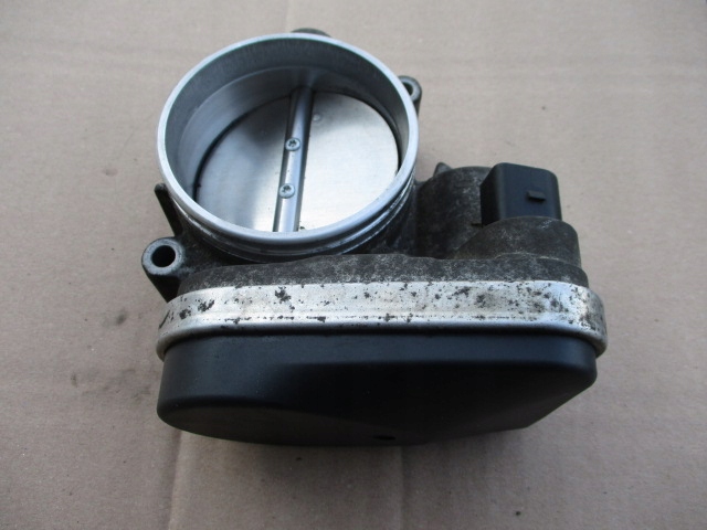 Купити Дросельна заслінка bmw e90 e91 e92 323i 325i 330i