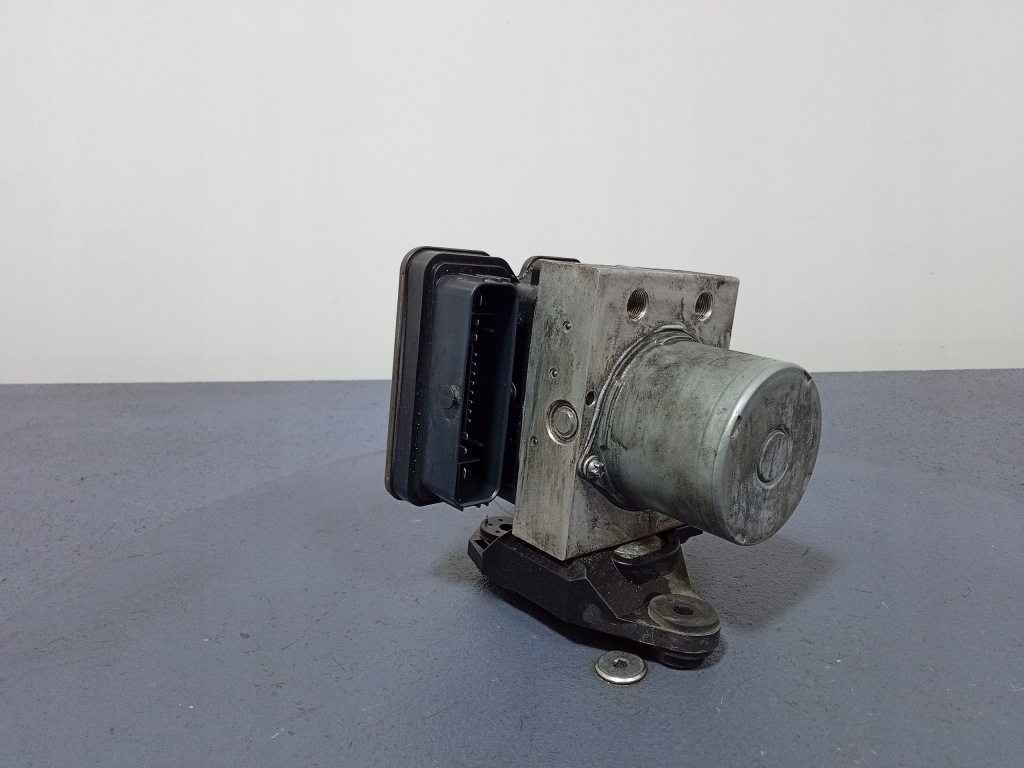 фото №1, Audi a6 c8 2.0 tdi насос abs 4k0614517ab