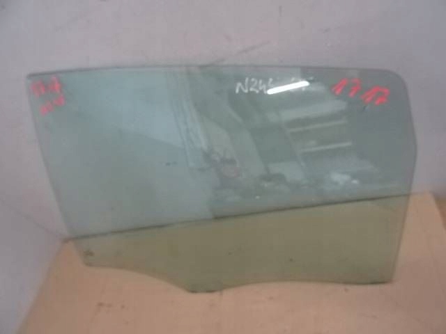 фото №1, Скло двері лівий задня mercedes w245 5d hb nr1717