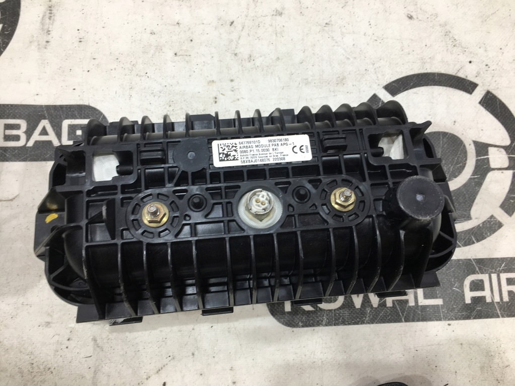 фото №7, Opel astra 6 vi l приборная панель консоль подушка безопасности ремни