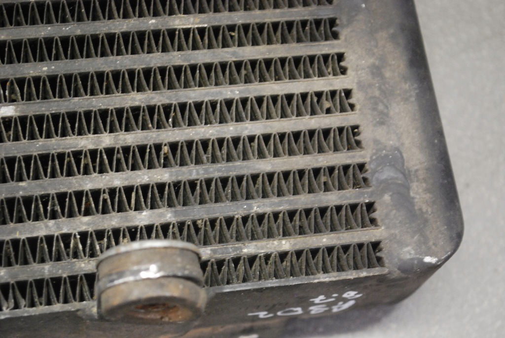 фото №9, Радиатор масла коробки audi a8 d2 4d0317021c