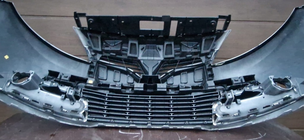 Renault scenic iii lift 12- бампер перед передний решётка радиатора решётка хром Киев