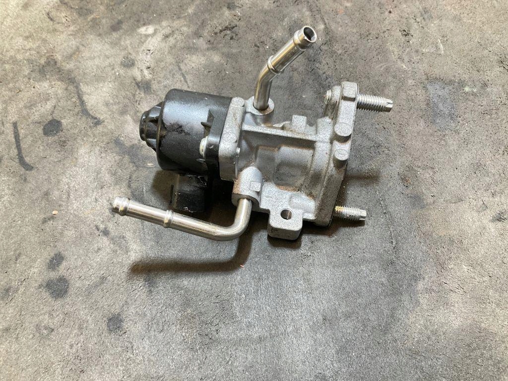 фото №1, Lexus rx 450h 2021 клапан egr 2562031080