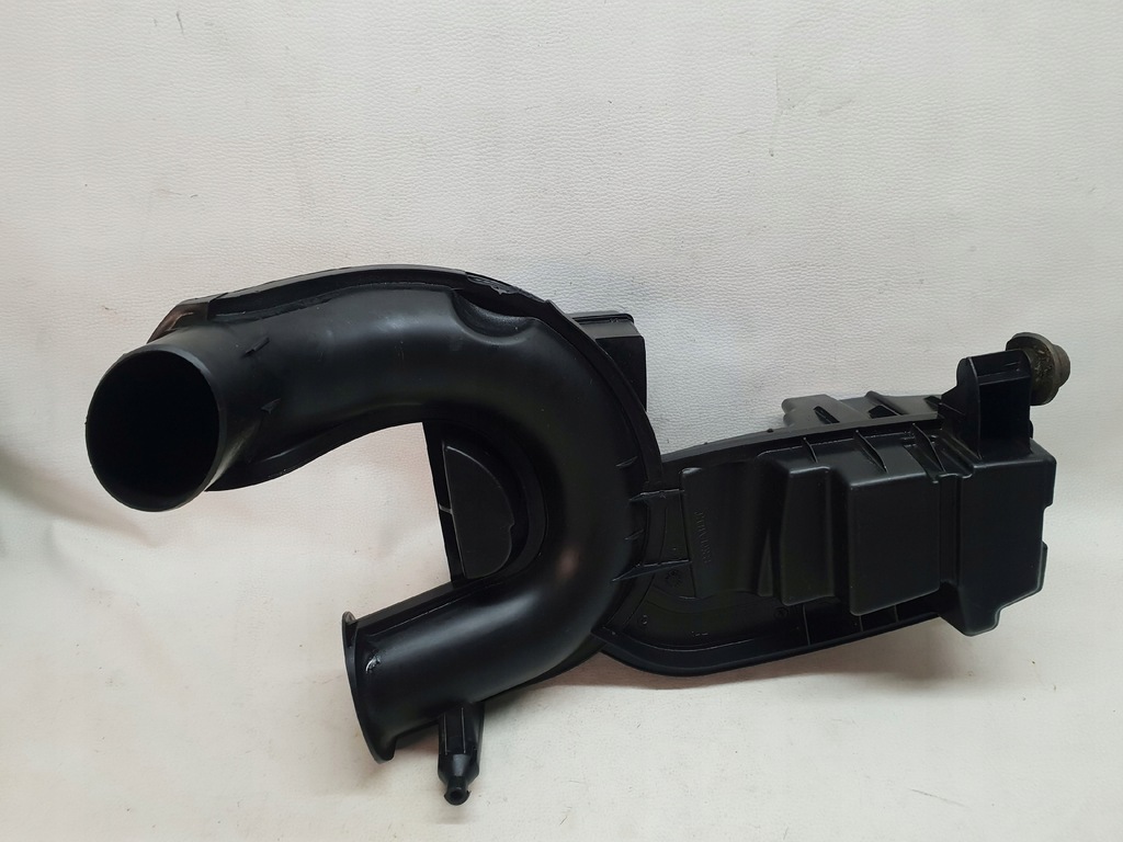 фото №8, Renault megane iii lift 1.5dci 12-16 резонатор повітря 8200923124