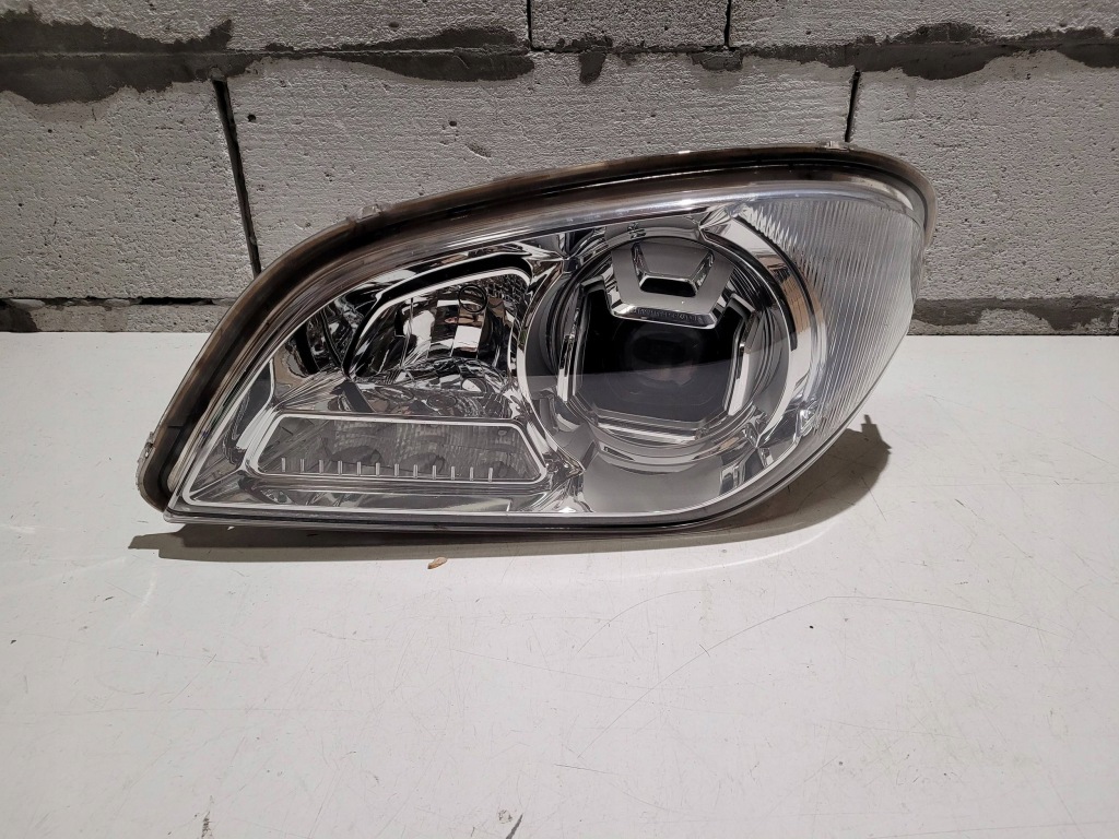 Купить Лампа левый перед mercedes citaro setra travego led high preformance европа