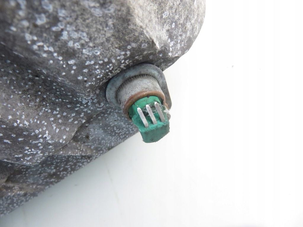 фото №7, Поддон масляная peugeot 406 2.0 16v 136 - rfn 9637093810