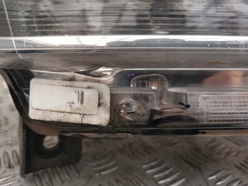 фото №8, Dodge durango 15- lift лампы перед комплект левая правая оригинал