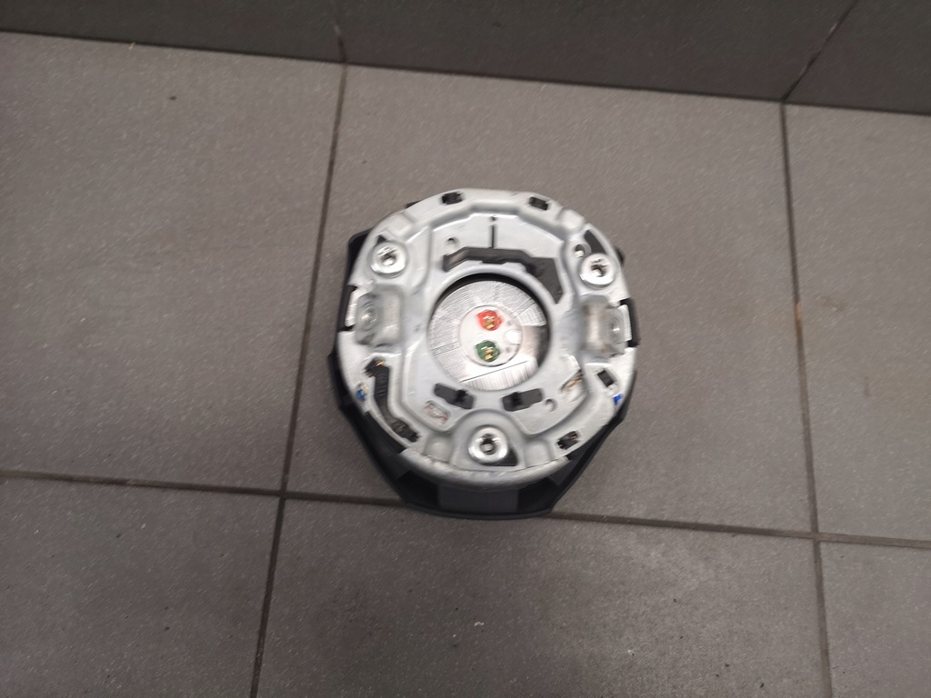 фото №9, Подушка подушка безпеки керма audi a6 c6 4f0880201r