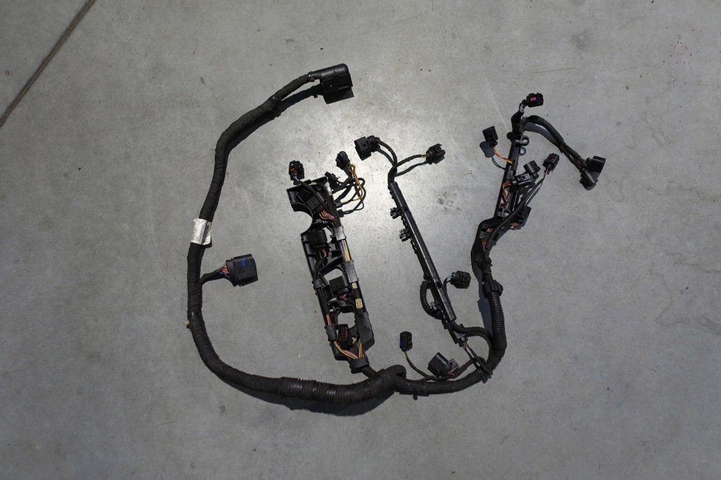 фото №1, Vw beetle 5c 1.4 tsi электропроводка двигателя