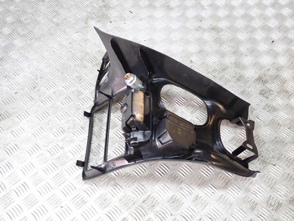 фото №10, Туннель средний рамка панели chevrolet corvette c5