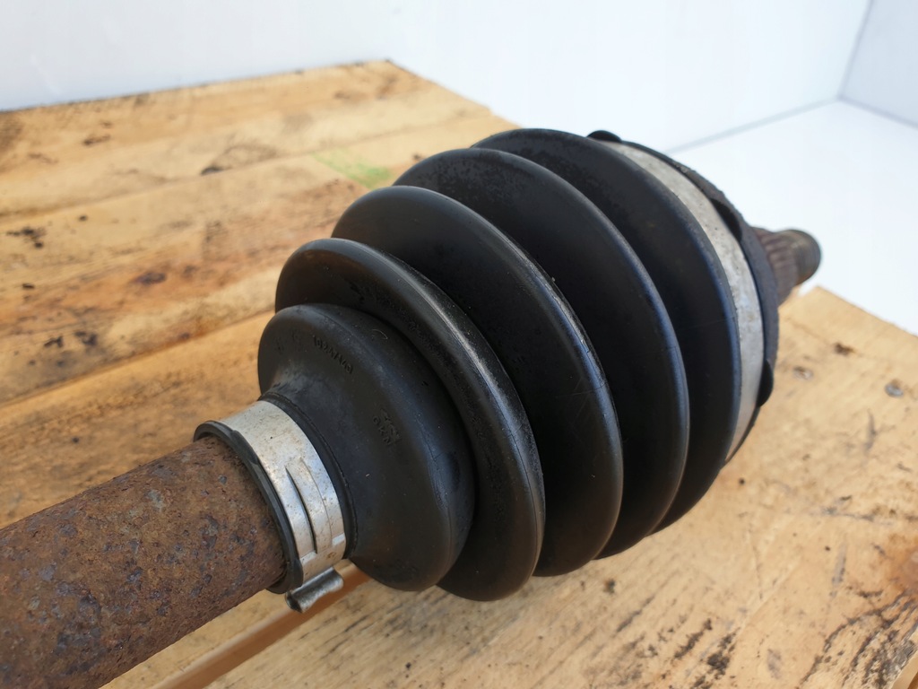 фото №14, Range rover ii l494 3.0 d задняя приводной вал półośka задняя