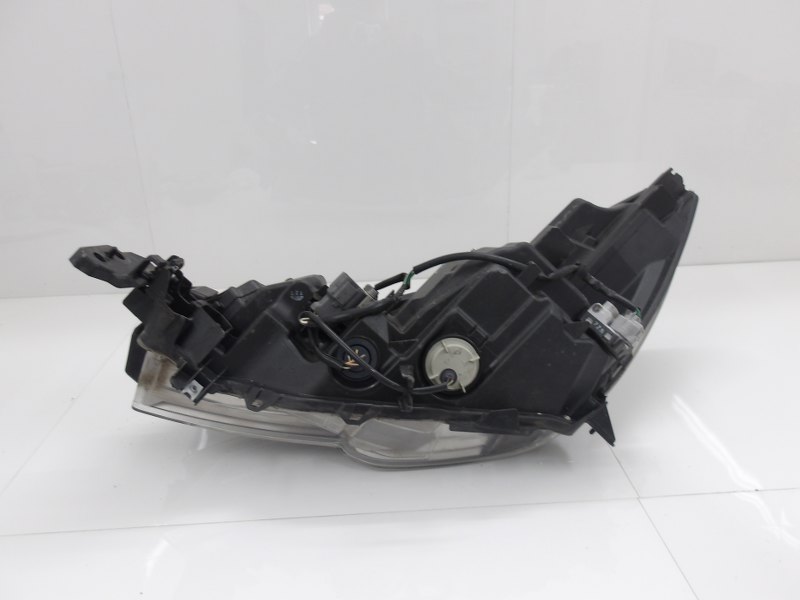 фото №4, Subaru legacy oudback lift лампа перед права led