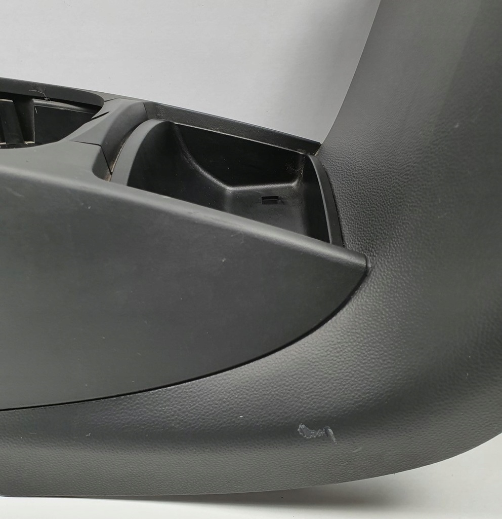 фото №7, Туннель средний подлокотник volvo c70 ii cabrio