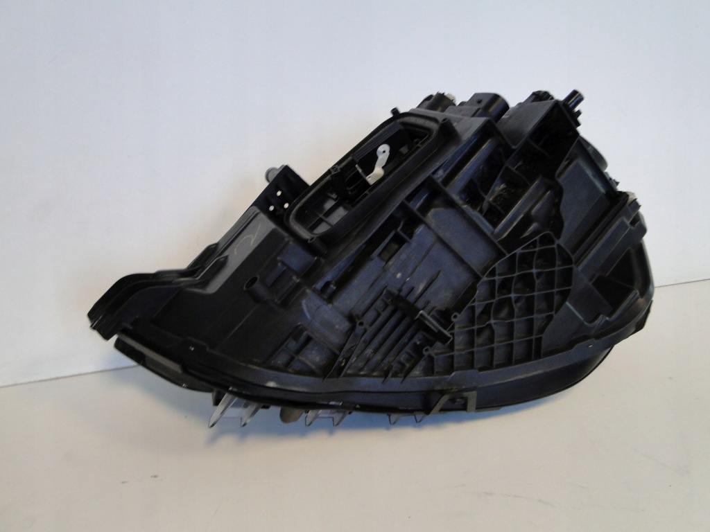 фото №11, Mercedes cla 118 лампа права led high performance