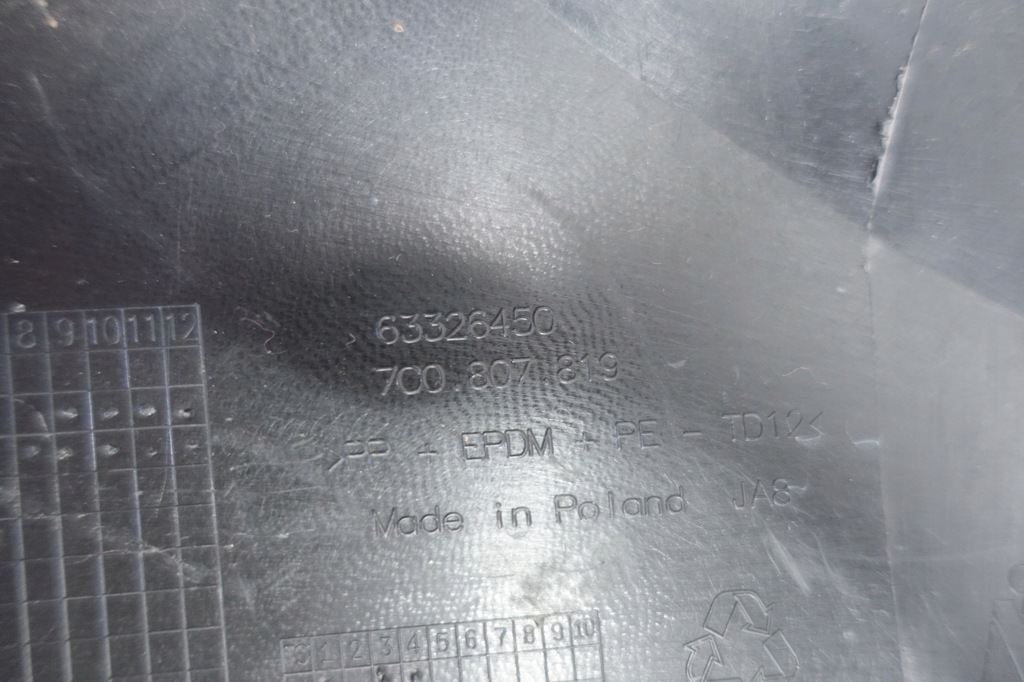 фото №9, Молдинг бампера верхний бампера vw crafter ii 7c0