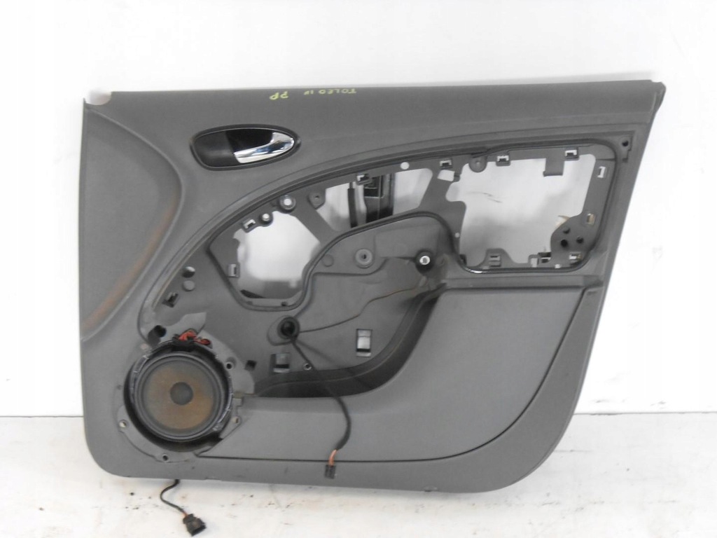 фото №1, Обивка дверь правый перед seat toledo iii #